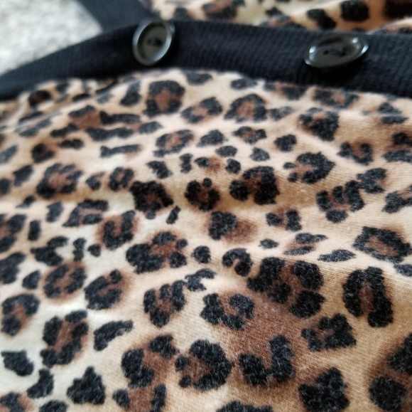 Leopard Print Button Cardigan - Picture 2 of 5